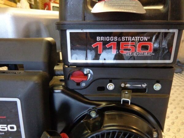 Briggs Engine Horizontal 250cc 11.5 Gross Torque 15T212-0160 - Image 6